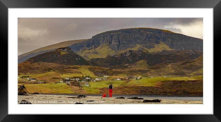 Two in red at An Corran Framed Mounted Print by Richard Smith