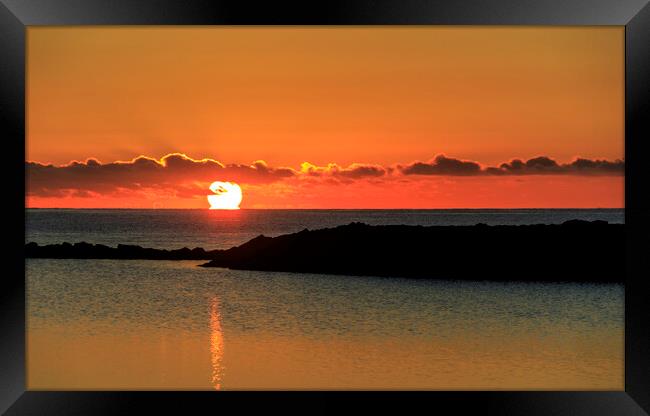 Fuerteventura sunrise Framed Print by chris smith
