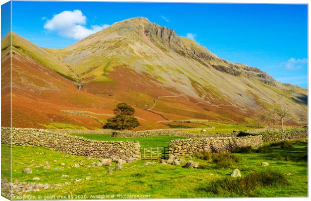 Great Gable Canvas Print by geoff shoults
