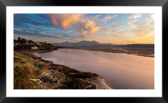 Borth y Gest Framed Mounted Print by Rory Trappe