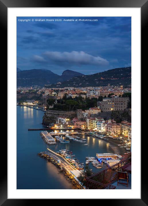 Sorrento evening Framed Mounted Print by Graham Moore