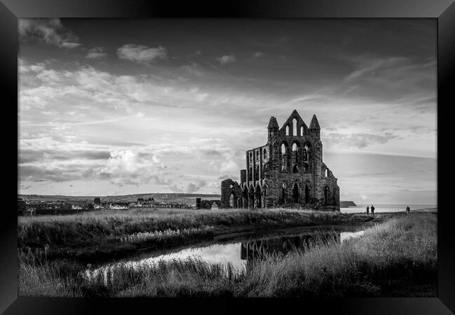Whitby abbey Framed Print by chris smith