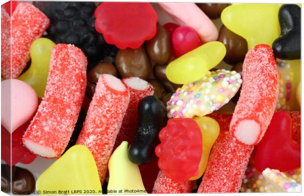 Pick and mix candy and sweets Canvas Print by Simon Bratt LRPS