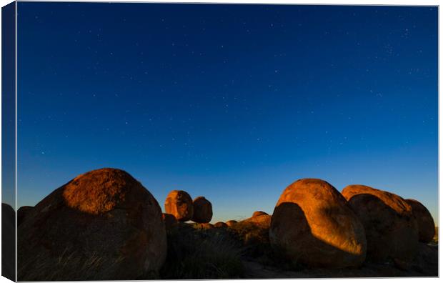 Stars Over The Devils Marbles Canvas Print by peter tachauer