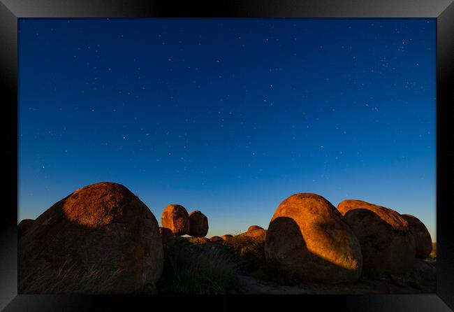 Stars Over The Devils Marbles Framed Print by peter tachauer