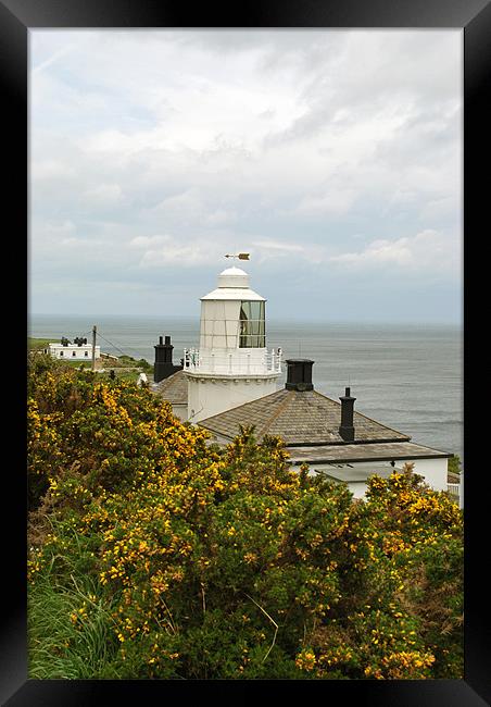 Whitby High Lighthouse Framed Print by graham young
