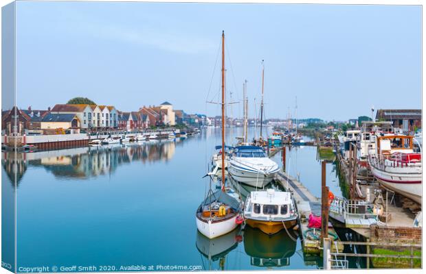 River Arun in Littlehampton Canvas Print by Geoff Smith