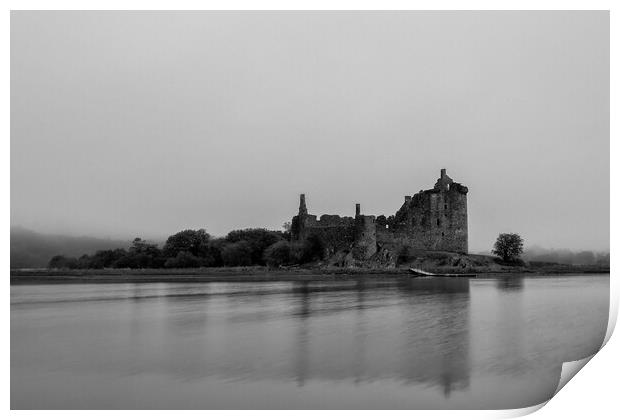 Kilchurn Castle in the Mist Print by Derek Beattie