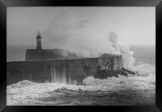 Storm breaks over Newhaven lighthouse  Framed Print by Andy Dow