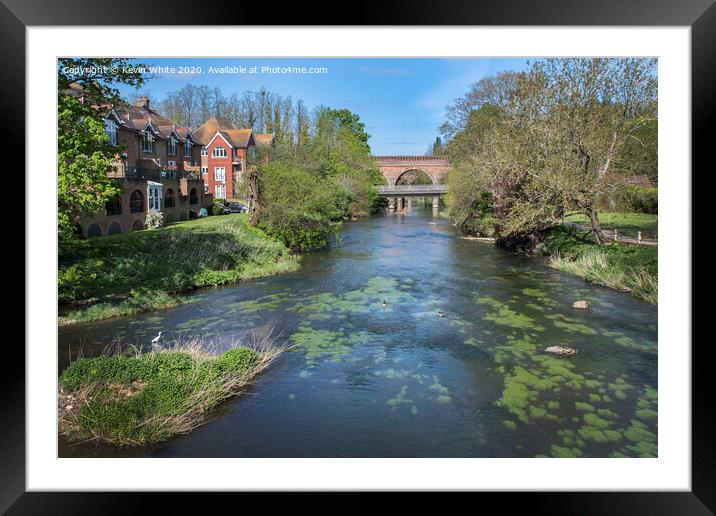 Leatherhead bridge and river Framed Mounted Print by Kevin White