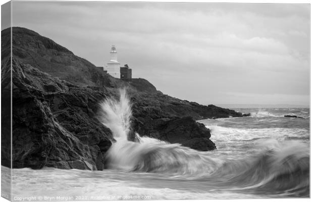 Mumbles lighthouse viewed from Bracelet bay, monochrome Canvas Print by Bryn Morgan