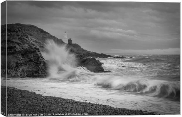 Mumbles lighthouse viewed from Bracelet bay, monochrome Canvas Print by Bryn Morgan