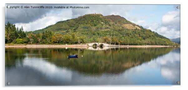 Majestic Loch Fyne Acrylic by Alan Tunnicliffe