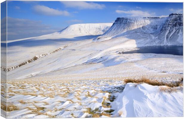 Snow on the Brecon Beacons Wales Canvas Print by Chris Warren