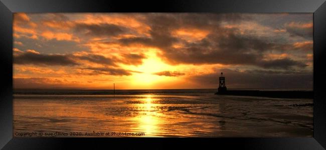The golden hour Framed Print by sue davies