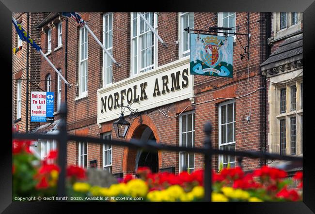 Norfolk Arms Hotel in Arundel Framed Print by Geoff Smith