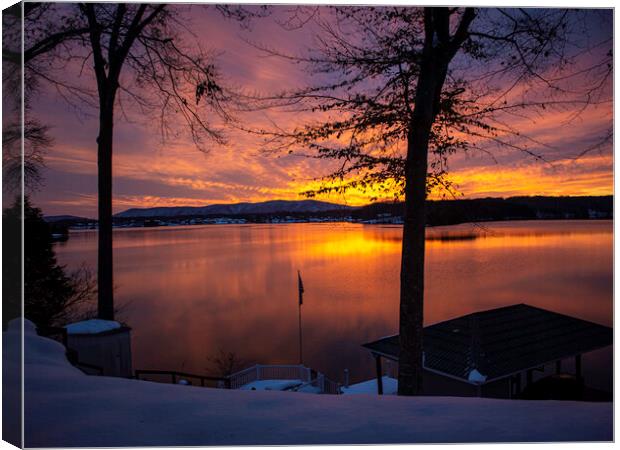 Sunrise at Smith Mountain Lake, Virginia, USA  Canvas Print by Vicky Outen