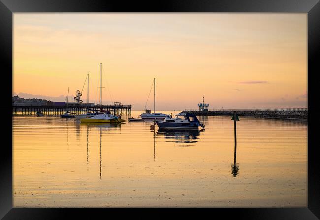 Herne Bay Sunset Framed Print by Eileen Wilkinson ARPS EFIAP