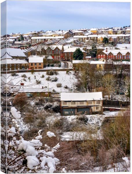 The town of Bargoed in the snow Canvas Print by Gordon Maclaren