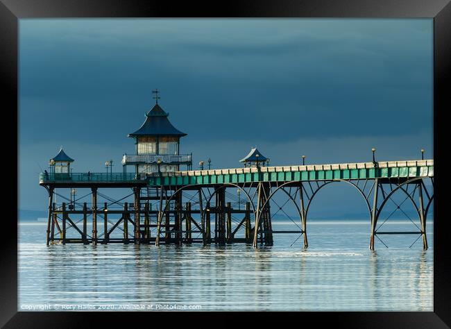 Clevedon Pier with reflection. Framed Print by Rory Hailes