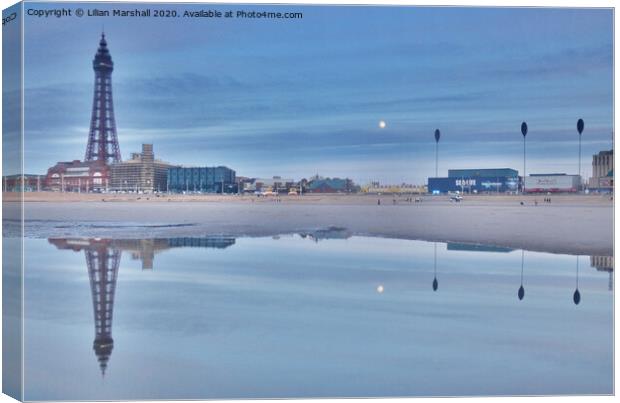 Blackpool North Promenade.  Canvas Print by Lilian Marshall