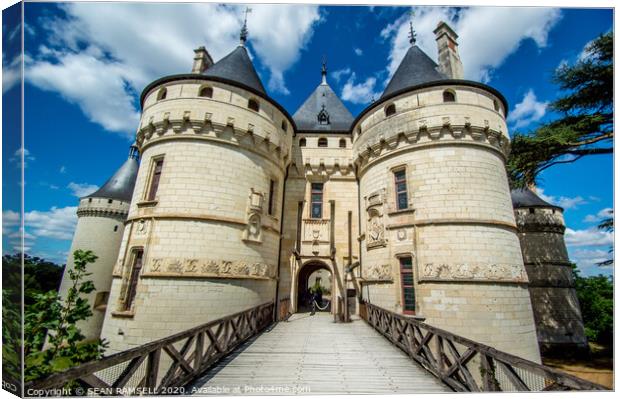 Chateau de Chaumont Canvas Print by SEAN RAMSELL
