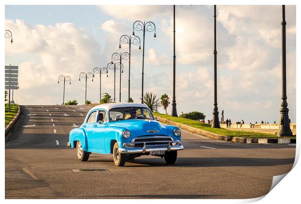 Old American car, Havana, Cuba Print by Phil Crean