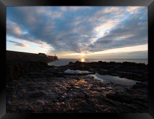 Sun at dawn Framed Print by Rhodri Phillips