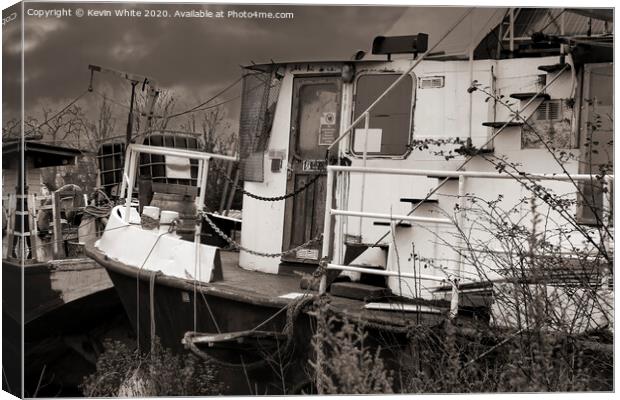 boat in need of attention Canvas Print by Kevin White