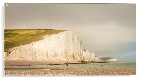 Dramatic white cliffs and beach at Cuckmere Haven, Acrylic by SnapT Photography