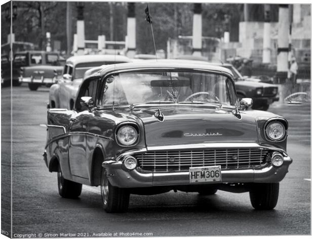 Classic Chevrolet on the street in Havana, Cuba Canvas Print by Simon Marlow