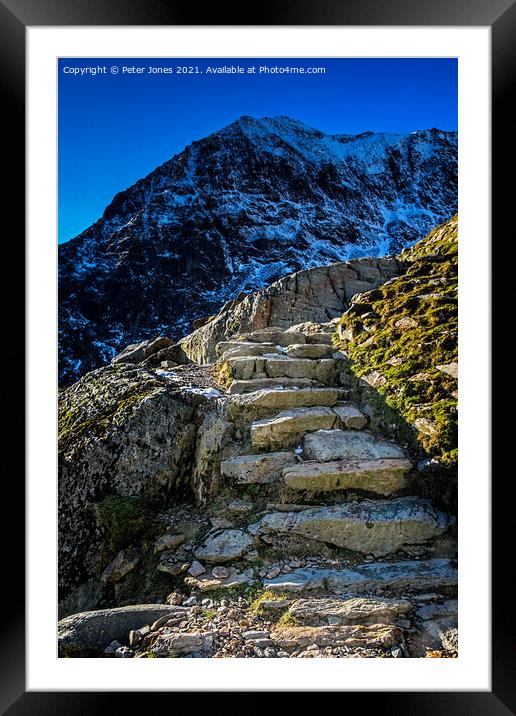 Snowdon ascent. Framed Mounted Print by Peter Jones