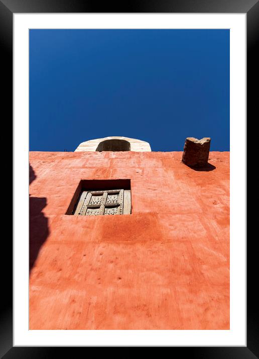 Red walls of the Santa Catalina monastery, Arequipa, Peru Framed Mounted Print by Phil Crean