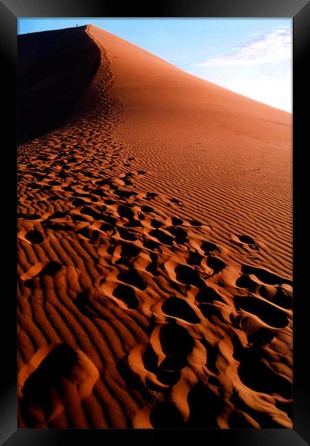 Footsteps in the Sand, Dune 45, Sossusvlei, Namibi Framed Print by Serena Bowles