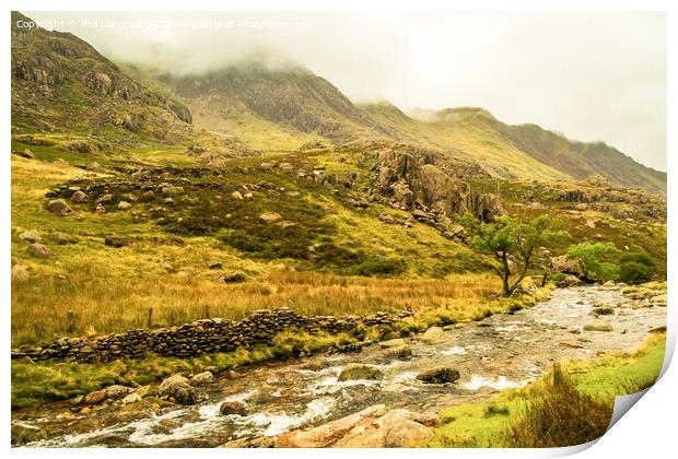 Llanberis Pass on a overcast day.  Print by Phil Longfoot