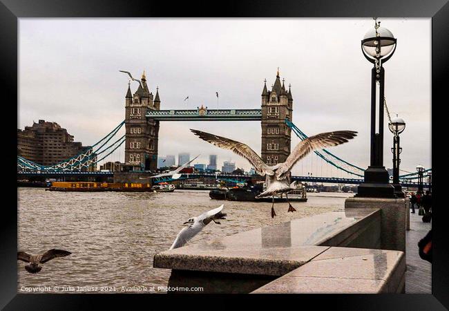 London Bridge  Framed Print by Julia Janusz