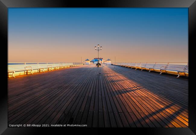 The pier at dawn. Framed Print by Bill Allsopp