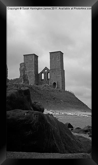 Reculver Castle, Kent Framed Print by Sarah Harrington-James