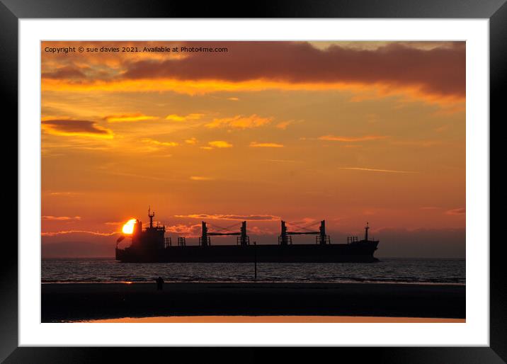 Sunset and silhouettes Framed Mounted Print by sue davies