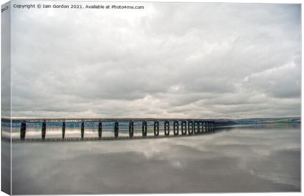 Tay Rail Bridge - Dundee Scotland Canvas Print by Iain Gordon