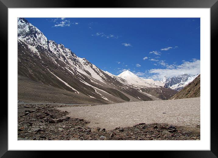 Snow in the Lahaul Valley Framed Mounted Print by Serena Bowles