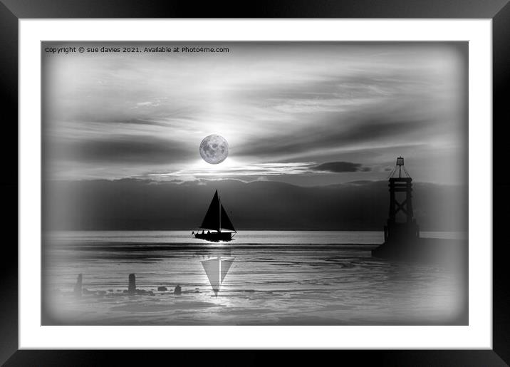 sailing through the moonlight Framed Mounted Print by sue davies