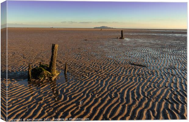 Low Tide at Pettycur Beach Canvas Print by Ken Hunter