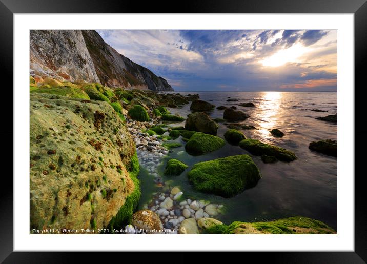 Looking towards The Needles from Alum Bay, Isle of Wight, England, UK Framed Mounted Print by Geraint Tellem ARPS