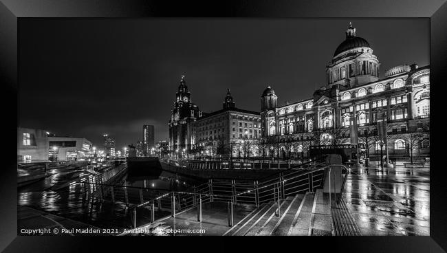 The Three Graces at night Framed Print by Paul Madden