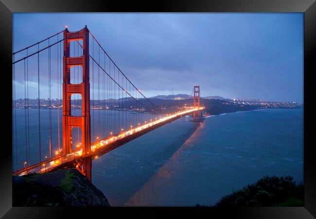 Golden Gate Bridge San Francisco Framed Print by peter schickert