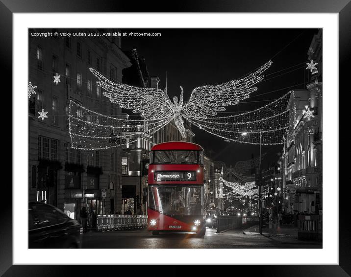 Red bus at Regent Street St James at Christmas, Lo Framed Mounted Print by Vicky Outen
