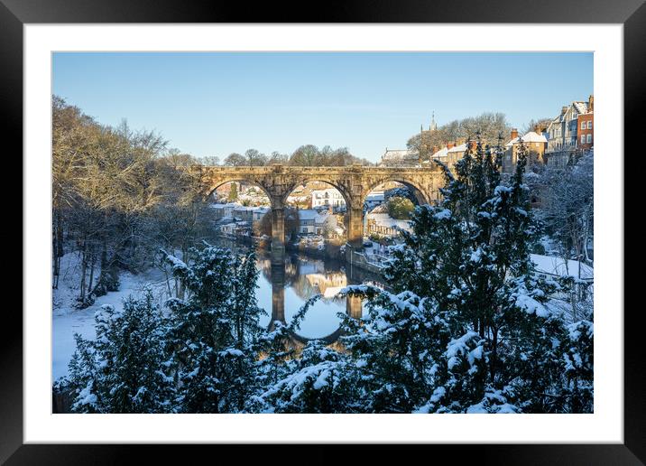 Winter snow sunrise over the railway viaduct and river Nidd in Knaresborough, North Yorkshire.  Framed Mounted Print by mike morley