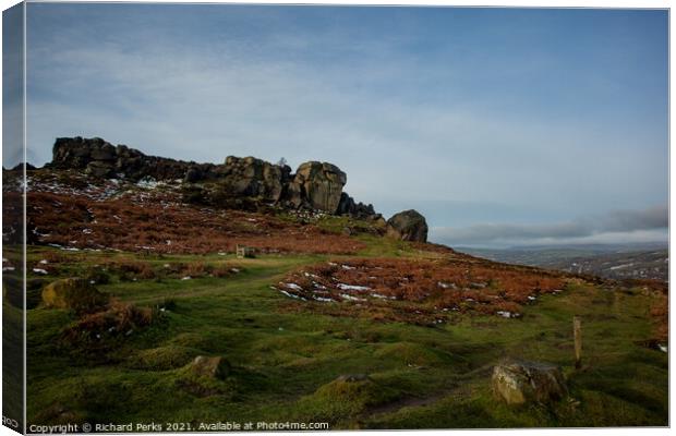 Winter day on Ilkley Moor Canvas Print by Richard Perks