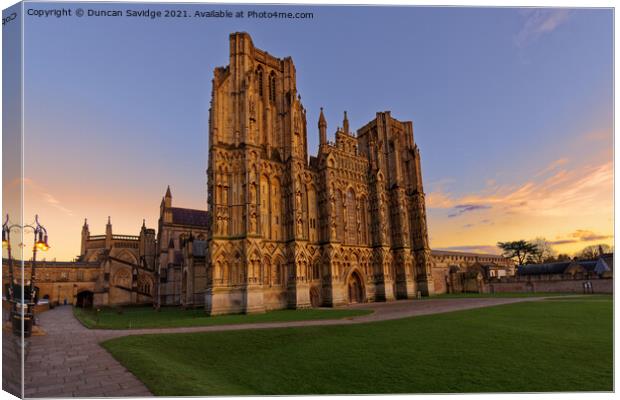 Sunset at Wells Cathedral  Canvas Print by Duncan Savidge